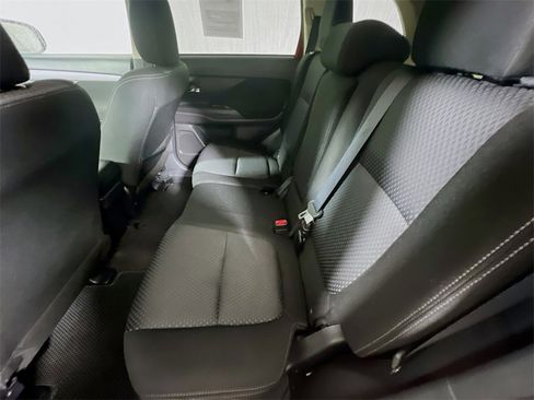 Used 2018 Mitsubishi Outlander SE image 22