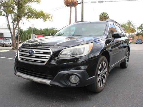 Used 2016 Subaru Outback 2.5i Limited AWD/4WD image 20
