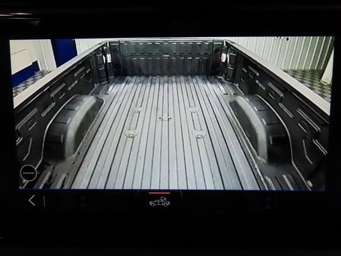 Used 2025 GMC Sierra 2500 AT4 w/ AT4 Premium Plus Package image 23