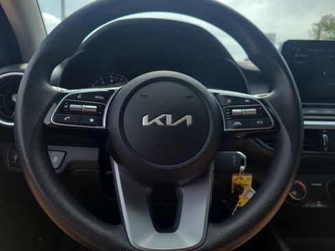 Used 2024 Kia Forte LXS image 23