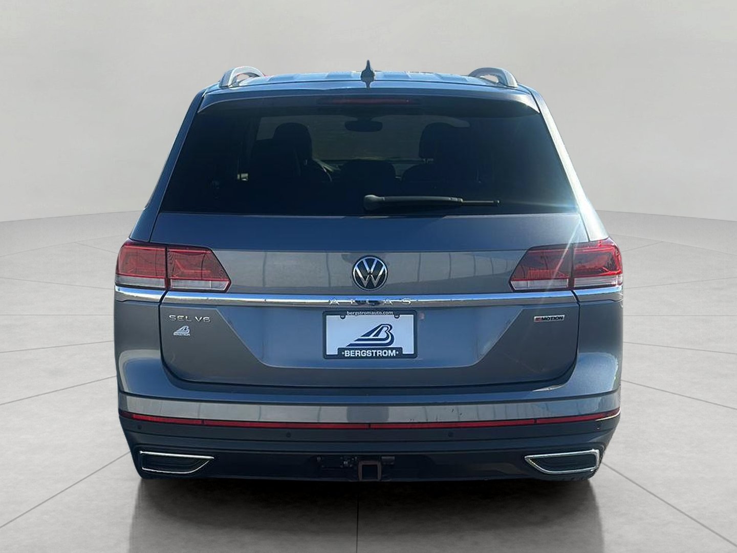 Used 2021 Volkswagen Atlas SEL AWD/4WD image 6