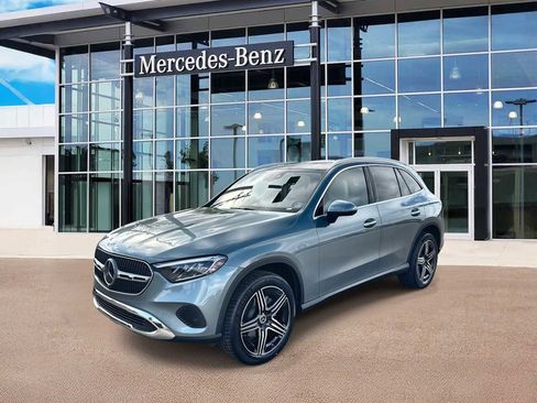 New 2026 Mercedes-Benz GLC 300 image 1