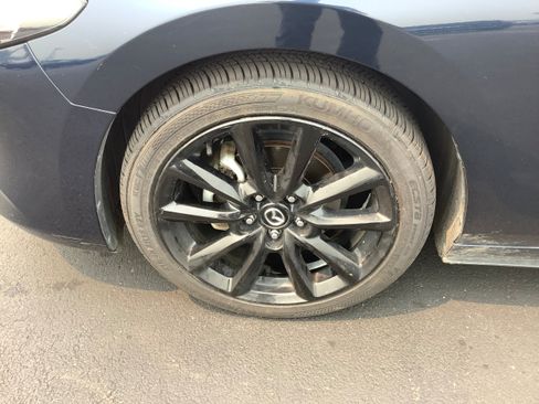 Used 2024 MAZDA MAZDA3 s FWD image 4