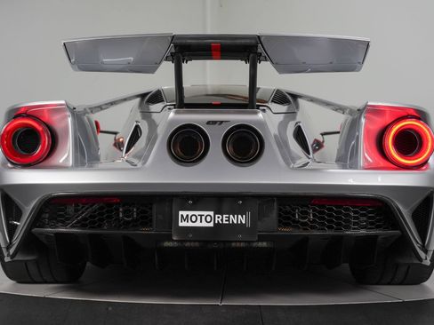 Used 2019 Ford GT RWD image 30