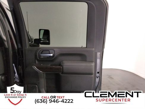Used 2023 GMC Sierra 2500 SLE image 28