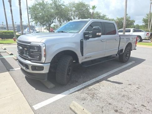 Used 2024 Ford F250 Lariat w/ Sport Appearance Package AWD/4WD image 2
