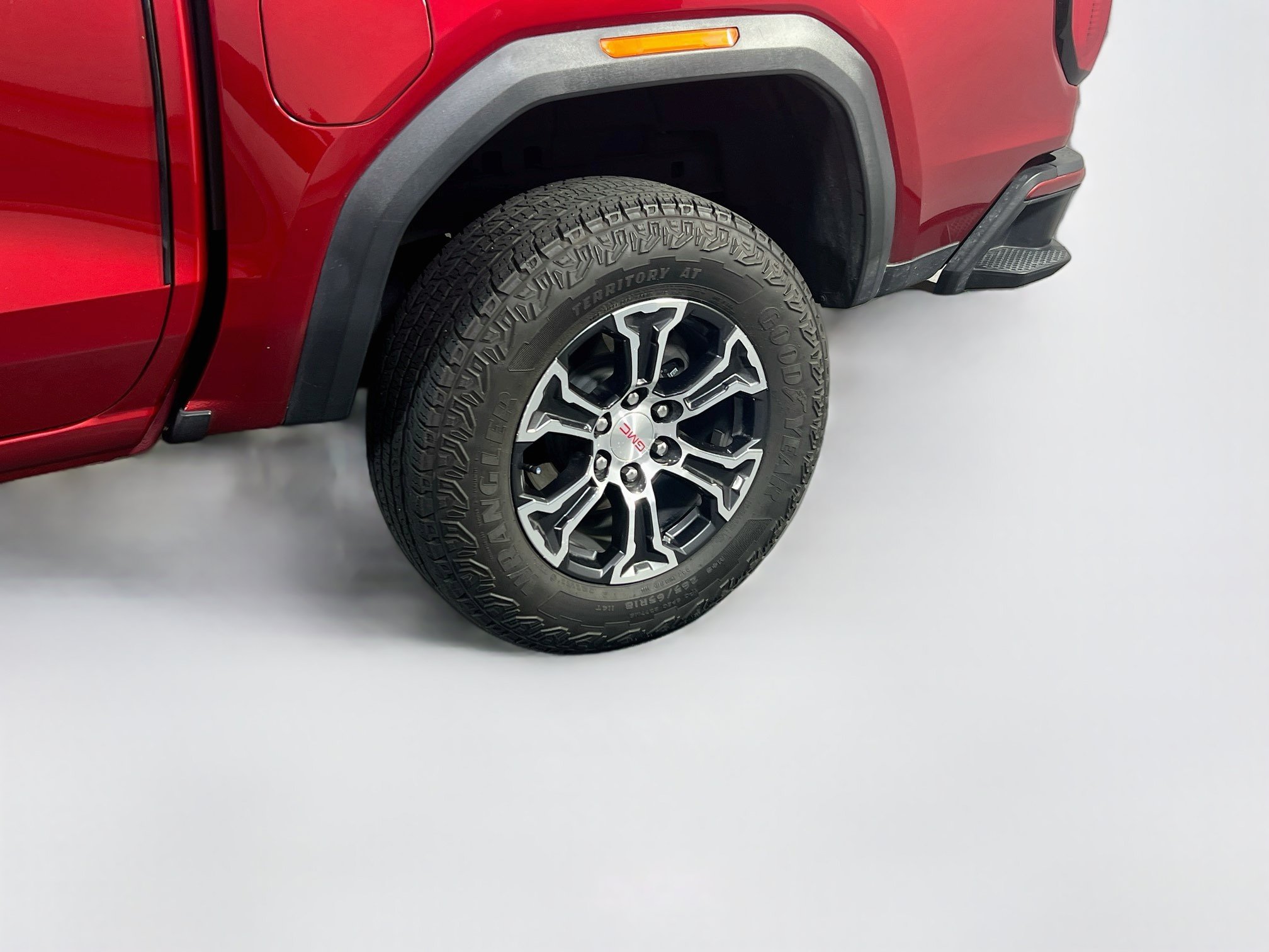 Used 2024 GMC Canyon AT4 AWD/4WD image 31