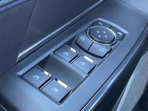 Used 2025 Ford F150 Platinum w/ Equipment Group 702A High image 22