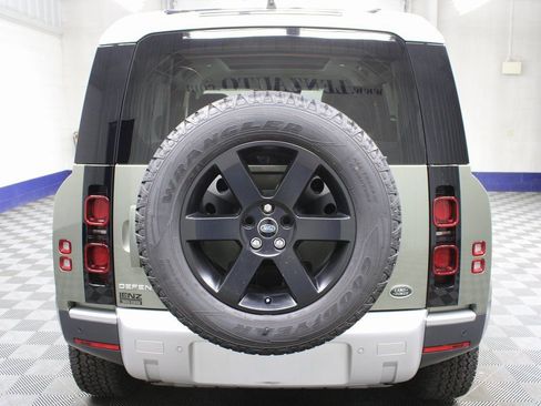 Used 2020 Land Rover Defender 110 S image 42