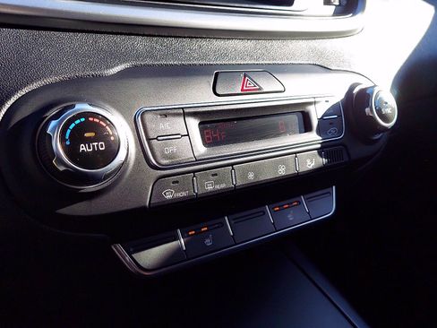 Used 2019 Kia Sorento AWD V6 w/ Option Group 020 image 15