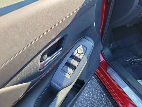 New 2026 Nissan Sentra SR w/ Floor Mat Package FWD image 13
