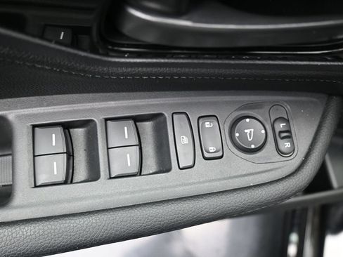 Used 2026 Honda Odyssey Touring image 19