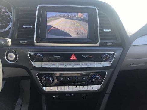 Used 2018 Hyundai Sonata SEL image 17