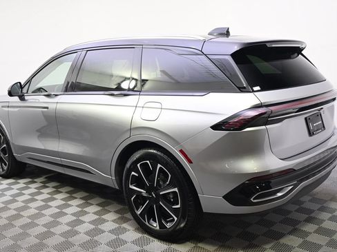 New 2026 Lincoln Nautilus Reserve AWD/4WD image 3