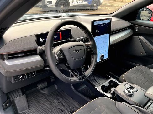 Certified 2023 Ford Mustang Mach-E GT image 17
