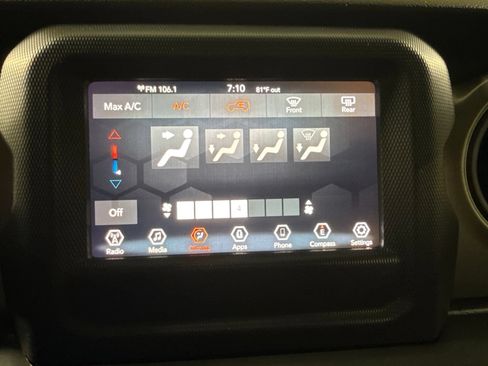 Used 2022 Jeep Wrangler Unlimited Sport AWD/4WD image 24
