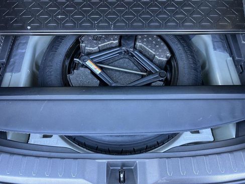 Certified 2024 Toyota RAV4 XLE image 27