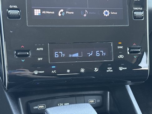 Used 2024 Hyundai Tucson SEL AWD/4WD image 13