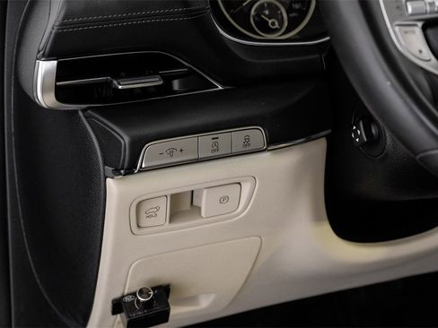 Used 2022 Genesis GV80 3.5T w/ Advanced Package 06 image 30