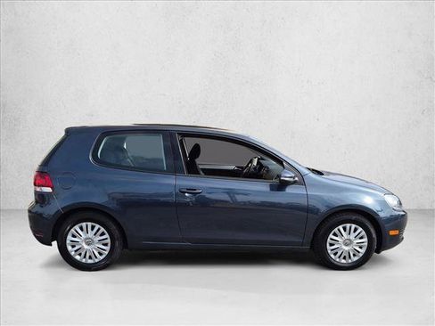Used 2012 Volkswagen Golf 2-Door FWD image 4
