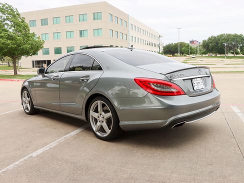 Used 2014 Mercedes-Benz CLS 550 w/ Premium 1 Package image 5