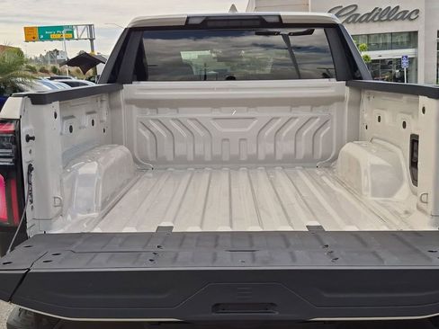 Used 2026 GMC Sierra EV Elevation AWD/4WD image 19