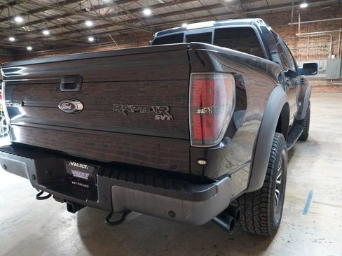 Used 2013 Ford F150 Raptor w/ Luxury Equipment Group image 15
