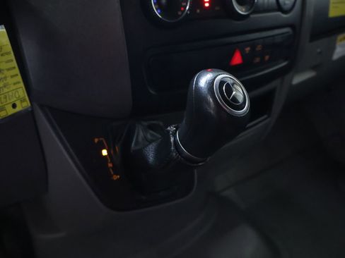 Used 2019 Mercedes-Benz Sprinter 170 image 18