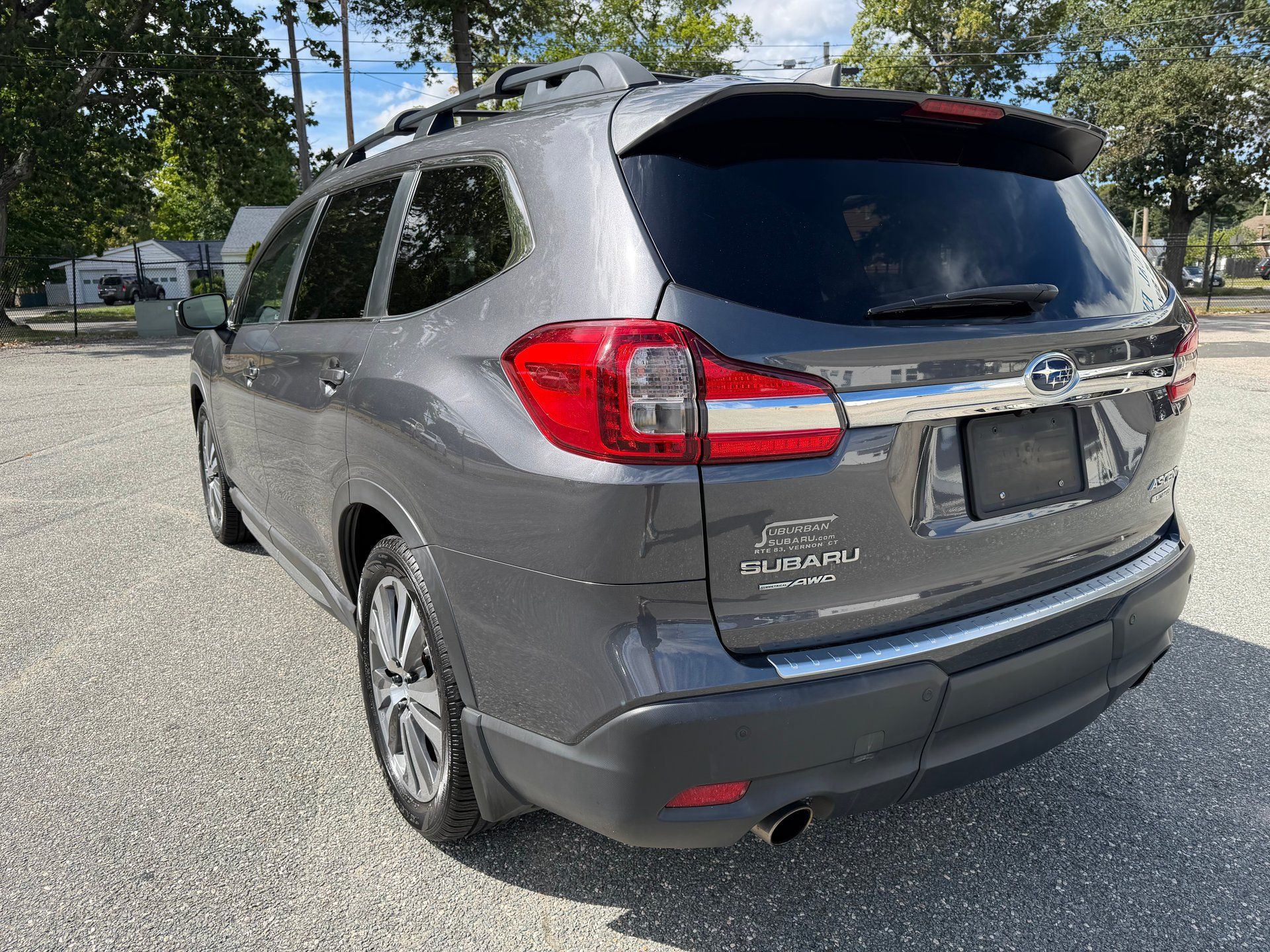 Used 2020 Subaru Ascent Limited w/ Technology Package AWD/4WD image 5