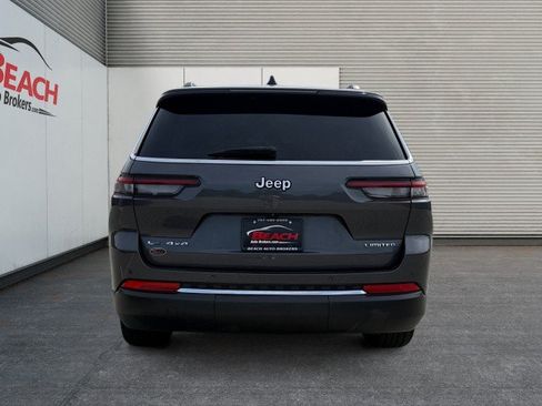 Used 2021 Jeep Grand Cherokee L Limited w/ Trailer Tow Group (B) AWD/4WD image 16