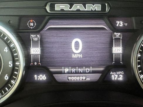 Used 2023 RAM 1500 Laramie AWD/4WD image 12
