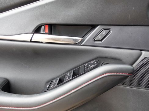 Certified 2025 MAZDA CX-30 AWD 2.5 S w/ Preferred Package image 12