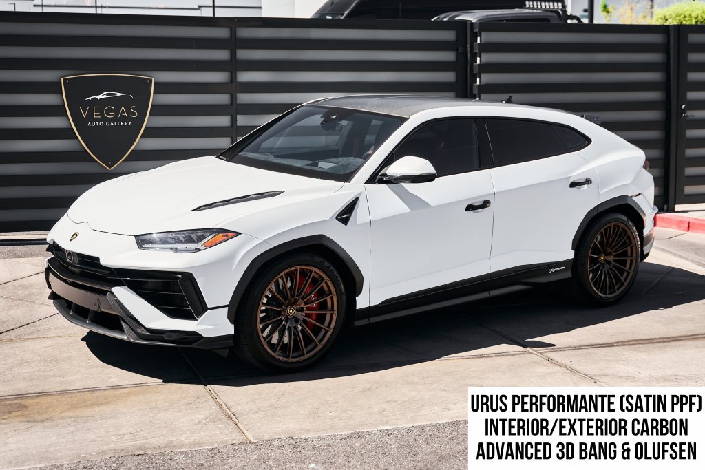 Used 2023 Lamborghini Urus Performante AWD/4WD image 1