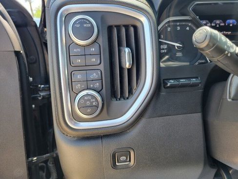 Used 2020 GMC Sierra 1500 AT4 w/ AT4 Premium Package AWD/4WD image 19