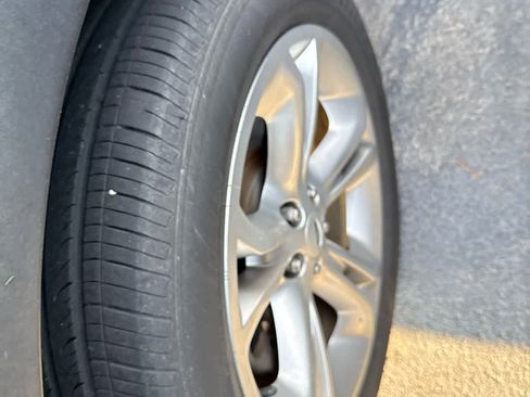 Used 2013 Ford Explorer Limited image 21