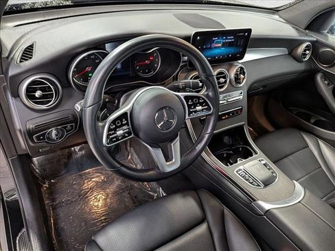 Certified 2022 Mercedes-Benz GLC 300 4MATIC image 9