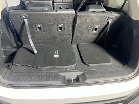 Used 2023 Honda Pilot Touring image 27