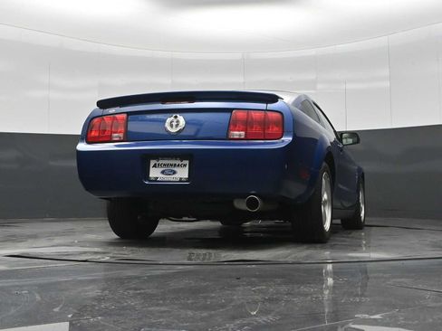 Used 2007 Ford Mustang Coupe RWD image 47