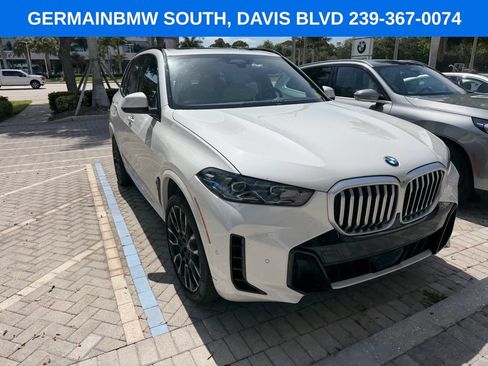 Used 2024 BMW X5 sDrive40i w/ M Sport Package RWD image 5