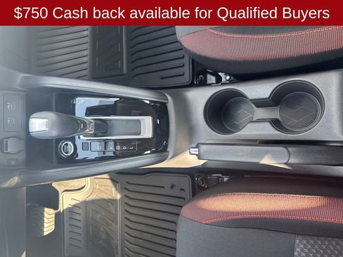 New 2025 Nissan Versa SR w/ Trunk Package image 28