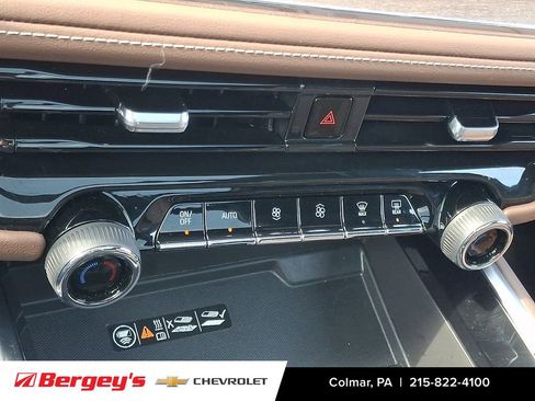 Certified 2025 Chevrolet Tahoe High Country image 21