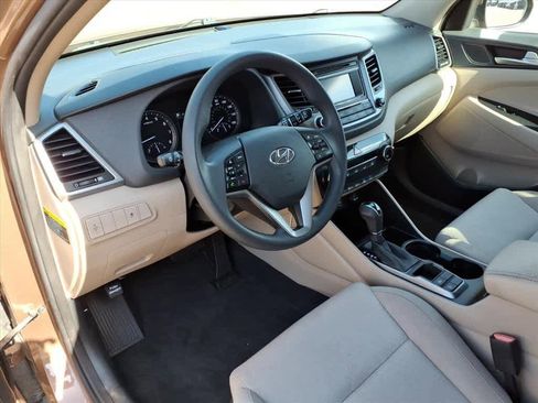 Used 2016 Hyundai Tucson SE w/ Option Group 02 image 14