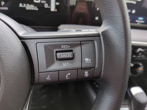 Used 2026 Nissan Kicks SV FWD image 24