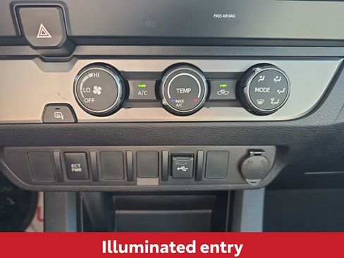 Used 2022 Toyota Tacoma SR5 image 27