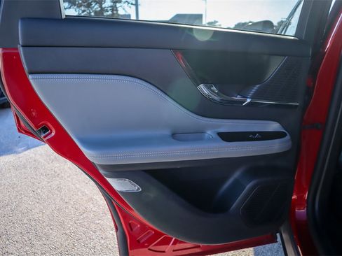 Used 2022 Lincoln Corsair FWD image 26