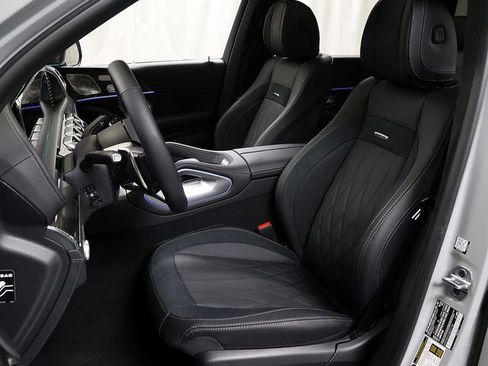 New 2026 Mercedes-Benz GLS 63 AMG GLS 63 AMG image 11