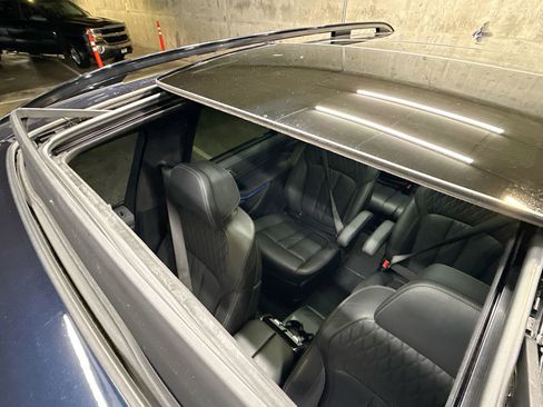 Used 2020 BMW X7 M50i w/ Dynamic Handling Package image 25