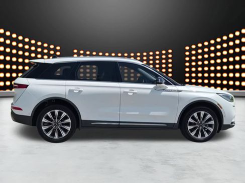 Used 2022 Lincoln Corsair Reserve FWD image 9