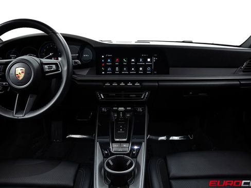 Used 2024 Porsche 911 Carrera 4S w/ Sportdesign Package AWD/4WD image 25