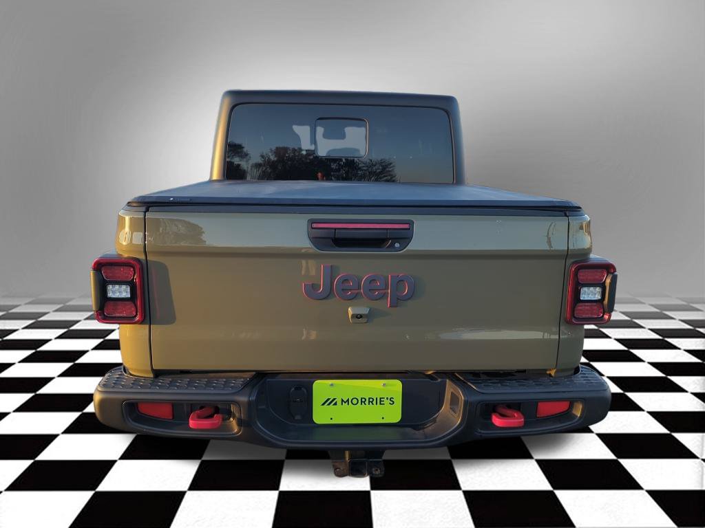 Used 2025 Jeep Gladiator Rubicon w/ Convenience Group AWD/4WD image 6